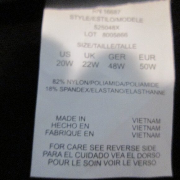 NWT Swim Solutions Plus Women's Thigh Minimizer Swim Skirt Black 20W - Picture 7 of 8